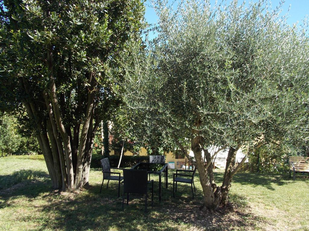 Il Borghetto Apartment San Lorenzo in Campo ภายนอก รูปภาพ