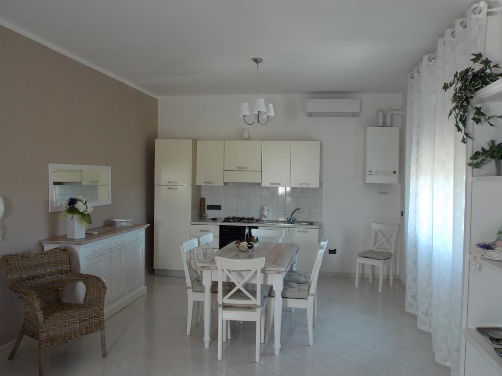 Il Borghetto Apartment San Lorenzo in Campo ภายนอก รูปภาพ