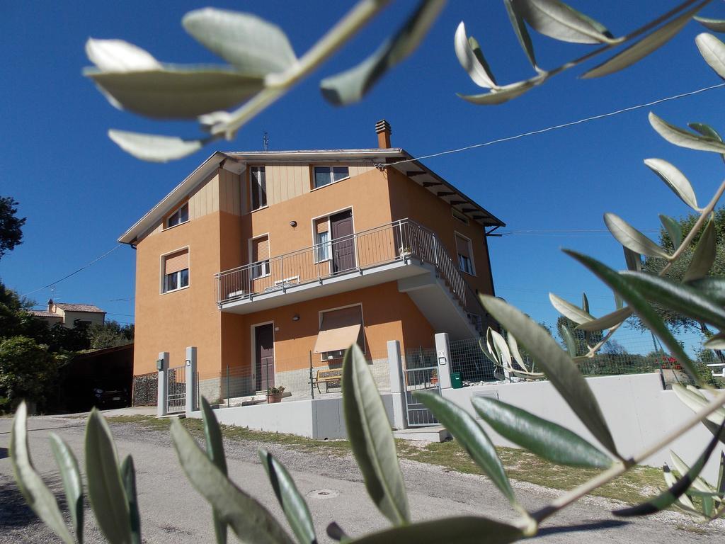 Il Borghetto Apartment San Lorenzo in Campo ภายนอก รูปภาพ